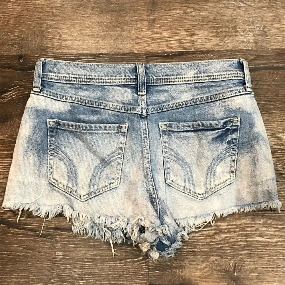 Hollister High Rise Vintage Shorts